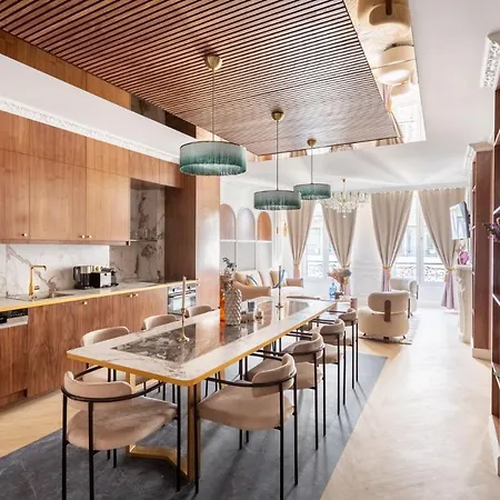 Merveil - Luxury - Louvre - Michodiere Apartment Paris